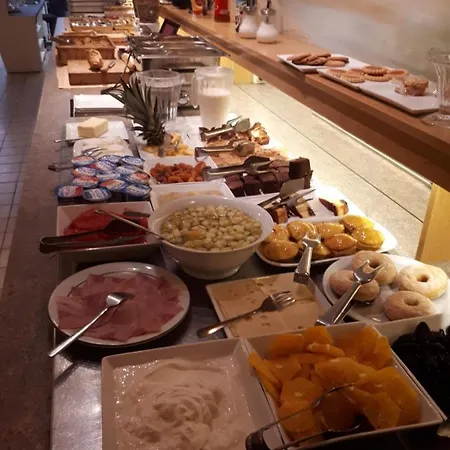 Metrhotel Cambo טולוז