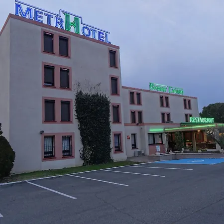 Metrhotel Cambo